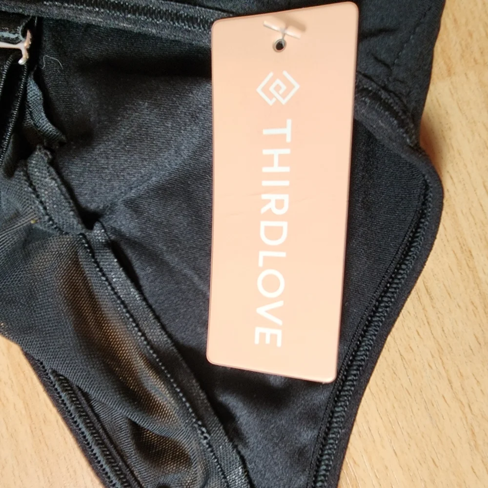 NWT Thirdlove Black Bralette Size Large (Runs‎ Small) Wireless Pullover Stretchy